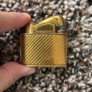 Vintage Evans Lighter-untested